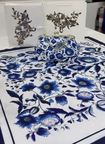 Çantalar: Kəlağayı təmiz ipək Baskal.90 AZN.turk malı 55 azn.qutularimiz var.5 — 16