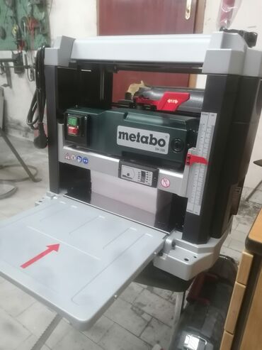 makaze na baterije: Stoni diht METABO 330 diht je nov danas raspakovan da se isproba