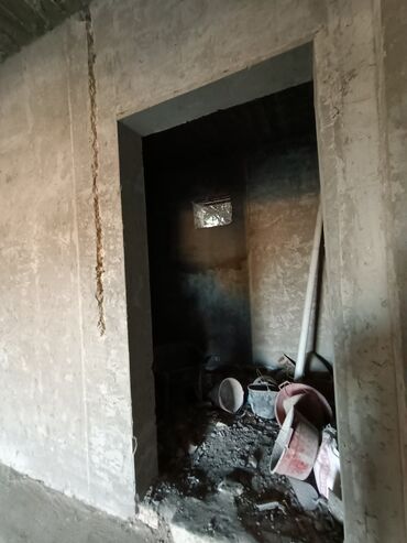 Həyət evləri və villaların satışı: 6 otaqlı, 300 kv. m, Kredit yoxdur, Təmirsiz — 7