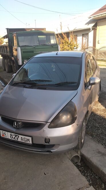 Honda: Honda Fit: 2003 г., 1.3 л, Автомат, Бензин