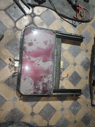 Панели, обшивки: - МКПП (механическая коробка передач) в сборе с кулисой/приводом — 3