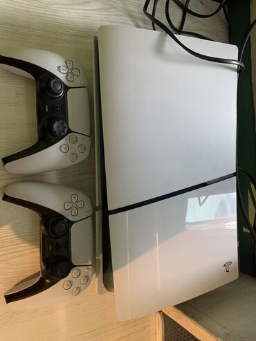 velosiped dlja detej 4 5: Продаётся PlayStation 5slim (Япония) Джалал-Абад В комплекте 4 игры