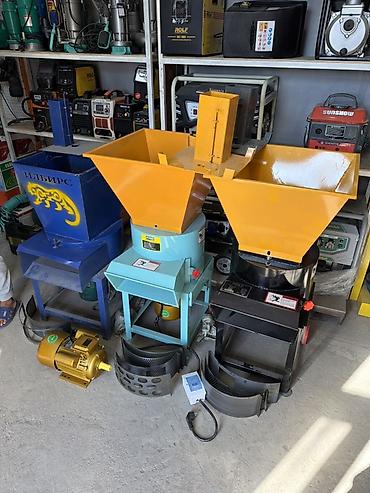 Кормодробилка ROLF TOP-4000 (High‑barrel Multifunctional Crusher)