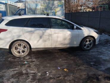 Ford: Ford Focus: 2012 г., 1.6 л, Автомат, Бензин, Универсал