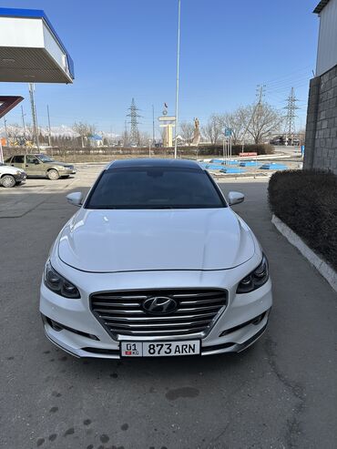 Hyundai: Hyundai Grandeur: 2018 г., 3 л, Автомат, Газ, Седан