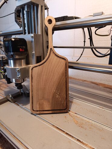 Tacne: 2u1 slavska daska za žito i daska za sečenje - Materijal: pun drvni na lalafo.rs — 6 Tacne: 2u1 slavska daska za žito i daska za sečenje - Materijal: pun drvni — 6