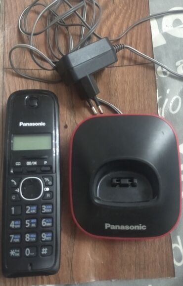 Poco: Panasonic ev telefonu zapçast kimi satıram batareyka qoyanda işləyir