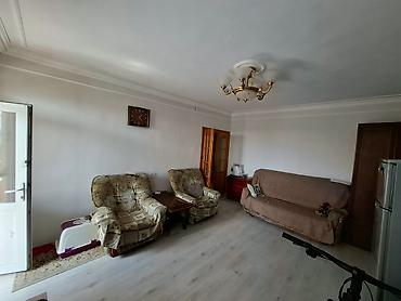 Mənzillərin satışı: Bakı, 3 otaqlı, Köhnə tikili, 62 kv. m — 2