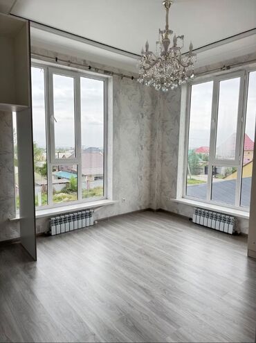 снять квартиру в заре: 1 комната, 37 м², Индивидуалка, 3 этаж, Евроремонт