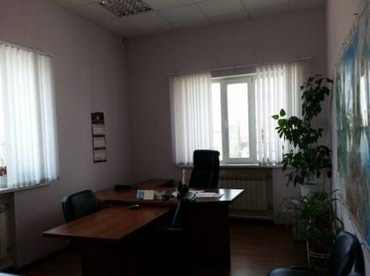 зеркала заднего вида: Складские помещения офисы и административное здание не далеко от