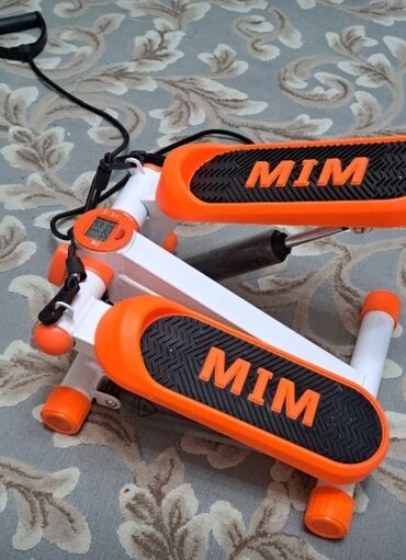 домашний велосипед тренажер: Мини-степпер MIM с эспандерами и счетчиком - Компактный