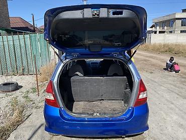 Honda: Honda Fit: 2002 г., 1.3 л, Вариатор, Бензин, Хэтчбэк — 3