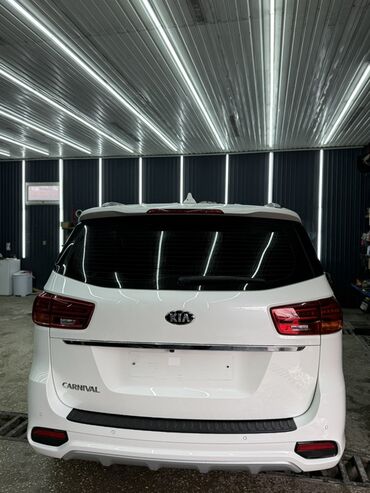 Kia: Kia Carnival: 2019 г., 2.2 л, Автомат, Дизель, Минивэн — 1