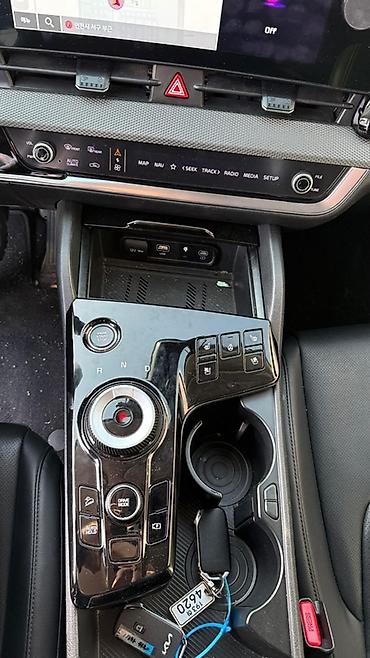 Kia: Kia Sportage: 2022 г., Кроссовер — 21