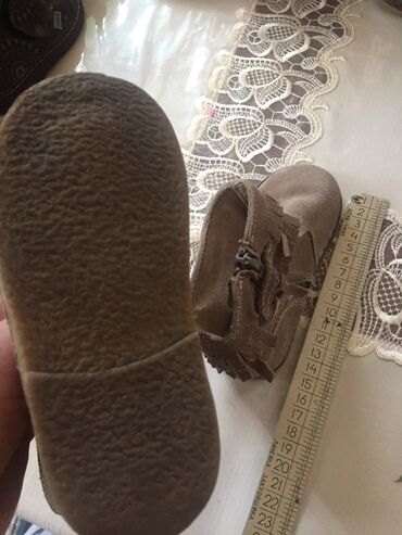 Uşaq ayaqqabıları: Botinkalar, sapoqlar 1-4 yashli uwaqlarchun chox rahat . Her bir -da lalafo.az — 11 Uşaq ayaqqabıları: Botinkalar, sapoqlar 1-4 yashli uwaqlarchun chox rahat . Her bir — 11