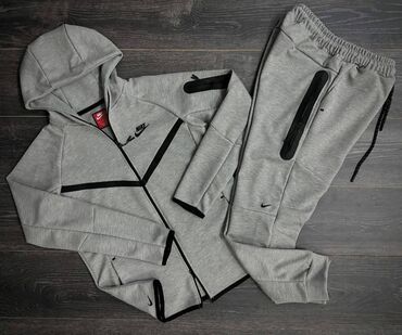 Trenerke: Komplet, 2XL (EU 56), L (EU 52), M (EU 50), Nike, bоја - Šareno, Flis — 4