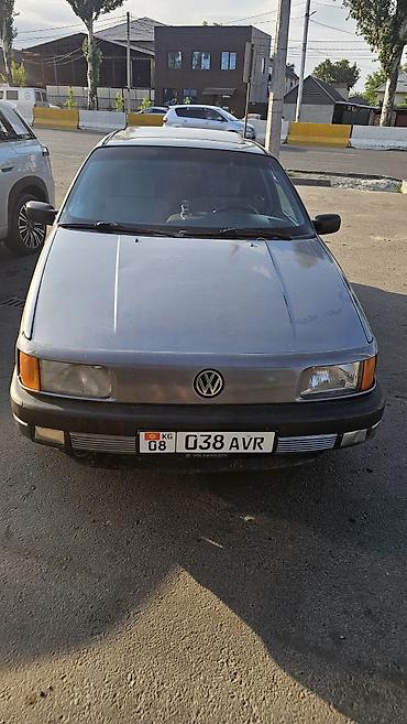 салквн тор: Volkswagen Passat: 1988 г., 1.8 л, Механика, Бензин, Седан — 4
