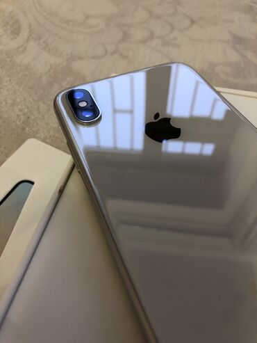 Apple iPhone: IPhone X, Б/у, 64 ГБ, Серебристый, Коробка, 62 % — 11