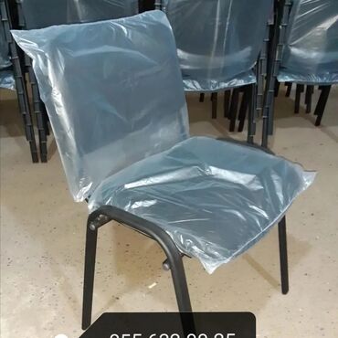 Masa və oturacaq dəstləri: 110 manatdan başlayir.Masa və oturacaqlar Fabridən satışı var. Reng — 21