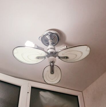 ucuz çılçıraqlar: Çılçıraq, 3 lampa