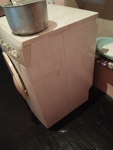 машина афтамат: Стиральная машина Zanussi, Б/у, Автомат, До 5 кг, Компактная