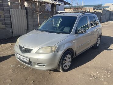 mazda 3 2002: Mazda Demio: 2003 г., 1.3 л, Автомат, Бензин, Хэтчбэк