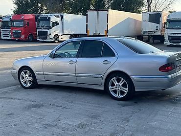 range over: Mercedes-Benz E-Class: 2000 г., 3.2 л, Автомат, Бензин, Седан — 6