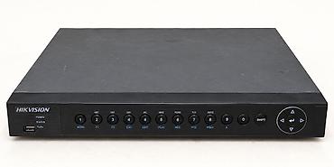 Hikvision DS-7204HQHI-SH — 500 GB HDD ilə 4 kanallı DVR satılır. Ev