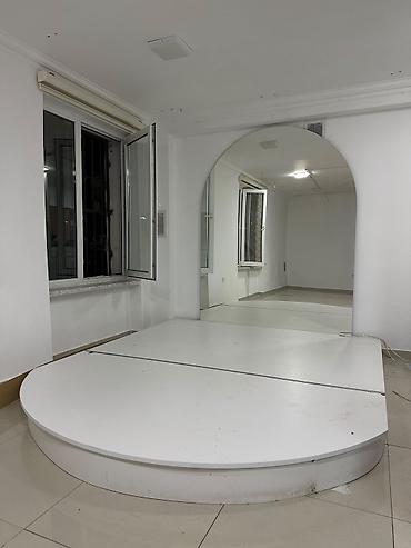220 * 270 * 218, Ağ, İşlənmiş, Ödənişli çatdırılma