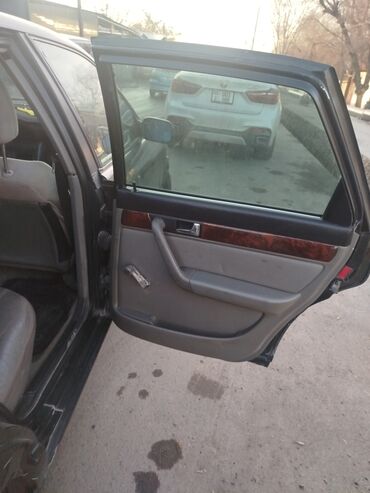 Audi: Audi 100: 1992 г., Механика, Седан — 9