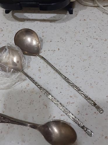 qaşıq dəsti: Kolleksiya üçün dekorativ qaşıq dəsti - Material: metal (gümüşü rəng — 2