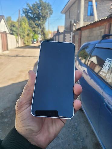 samsung galaxy s10e: Samsung Galaxy S24, Б/у, 256 ГБ, цвет - Золотой, 1 SIM, 2 SIM — 9