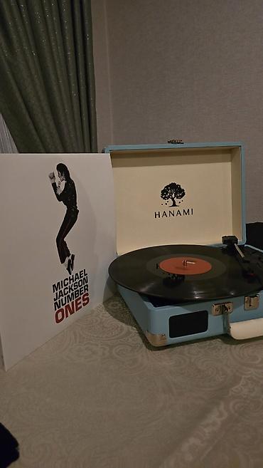 blu ray disk: HANAMI portativ vinil pleyer (çuval tipli, mavi) Xüsusiyyətlər: - — 2