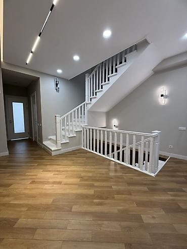 Продажа таунхаусов: 📍Эксклюзивный таунхаус в ВИП ГОРОДКЕ «БРАВО» ▫️Комнат: 5 ▫️Состояние — 6