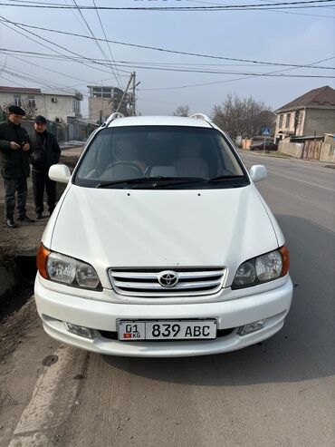 продаю автомашины: Toyota Ipsum: 2000 г., 2 л, Автомат, Газ, Минивэн