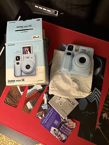 фотоаппарат смена: FUJIFILM instax mini SE — моментальная камера (цвет: Blue). Ни разу — 1
