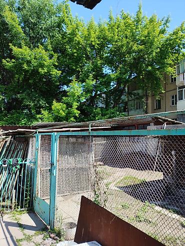 70 сом: Продается дом с действующим магазином в городе Каинда участок 10соток — 2