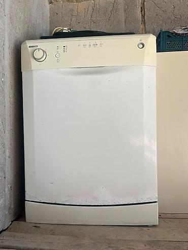aspirator qiymeti: 1)Üstdən çıxma qapı – 3 ədəd. Ukrayna istehsalıdır, əla vəziyyətdədir — 6