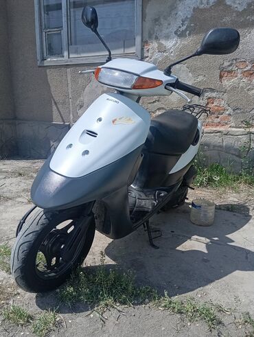 Скутеры: Скутер Suzuki, 50 куб. см, Бензин, Б/у