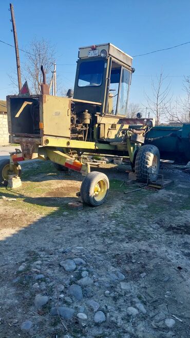 mini traktor azerbaycan: Traktor cox ideal veziyyetdedi. Deyerinden coox cox awagi