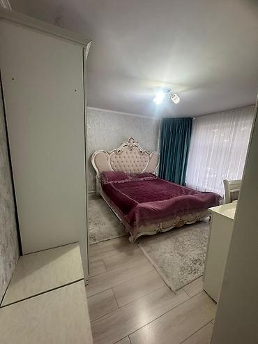 Үйлөр: 6 бөлмө жана андан көп, 180 м², 4 соток, Бишкек, Жумушчу Шаарча Менчик ээси — 7