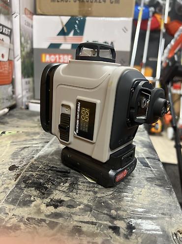 очки витрина: Лазерный уровень УРАГАН (зеленый луч) в комплекте с жестким кейсом - — 3