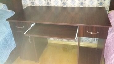 стол деревянный кухонный в Азербайджан: Komputer stoludu razilasma olar