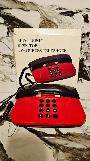 işlənmiş utulər: Koleksiya üçün telefonlar. Qutusu ilə. bir ədədi 10 manat
