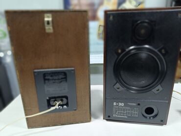 Dinamiklər və kolonkalar: İşlənmiş Radiotehnika Kolonka, Növ - Akustik, rəng - Qəhvəyi — 11