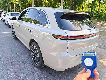 byd e6: Lixiang L6: 2024 г., Электромобиль, Кроссовер — 2