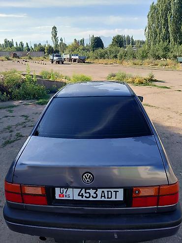 vento: Volkswagen Vento: 1993 г., 1.8 л, Механика, Бензин, Седан — 2