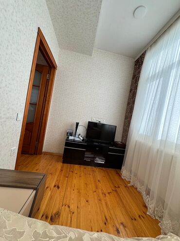 Yeni tikili: 3-cü mikrorayon, 3 otaqlı, Yeni tikili, m. Memar Əcəmi, 102 kv. m — 6