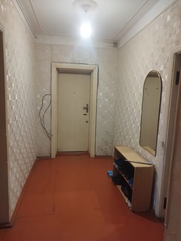 Uzunmüddətli kirayə mənzillər: 3 otaqlı mənzil – geniş dəhlizli, ayrı mətbəxli plan - Giriş: işıqlı — 2