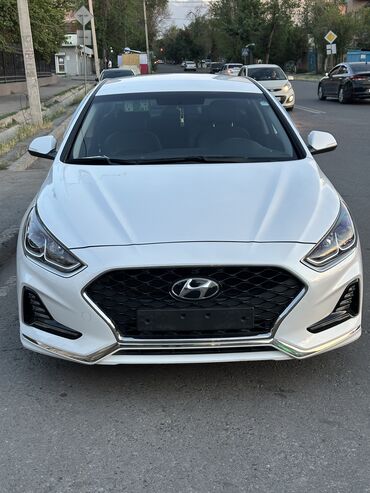 Hyundai: Hyundai Sonata: 2021 г., 2 л, Типтроник, Газ, Седан